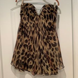 Strapless A-line cheetah print strapless dress